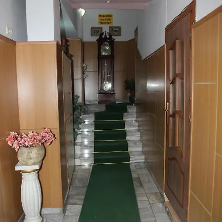 Parlamenti Hotel Tirana